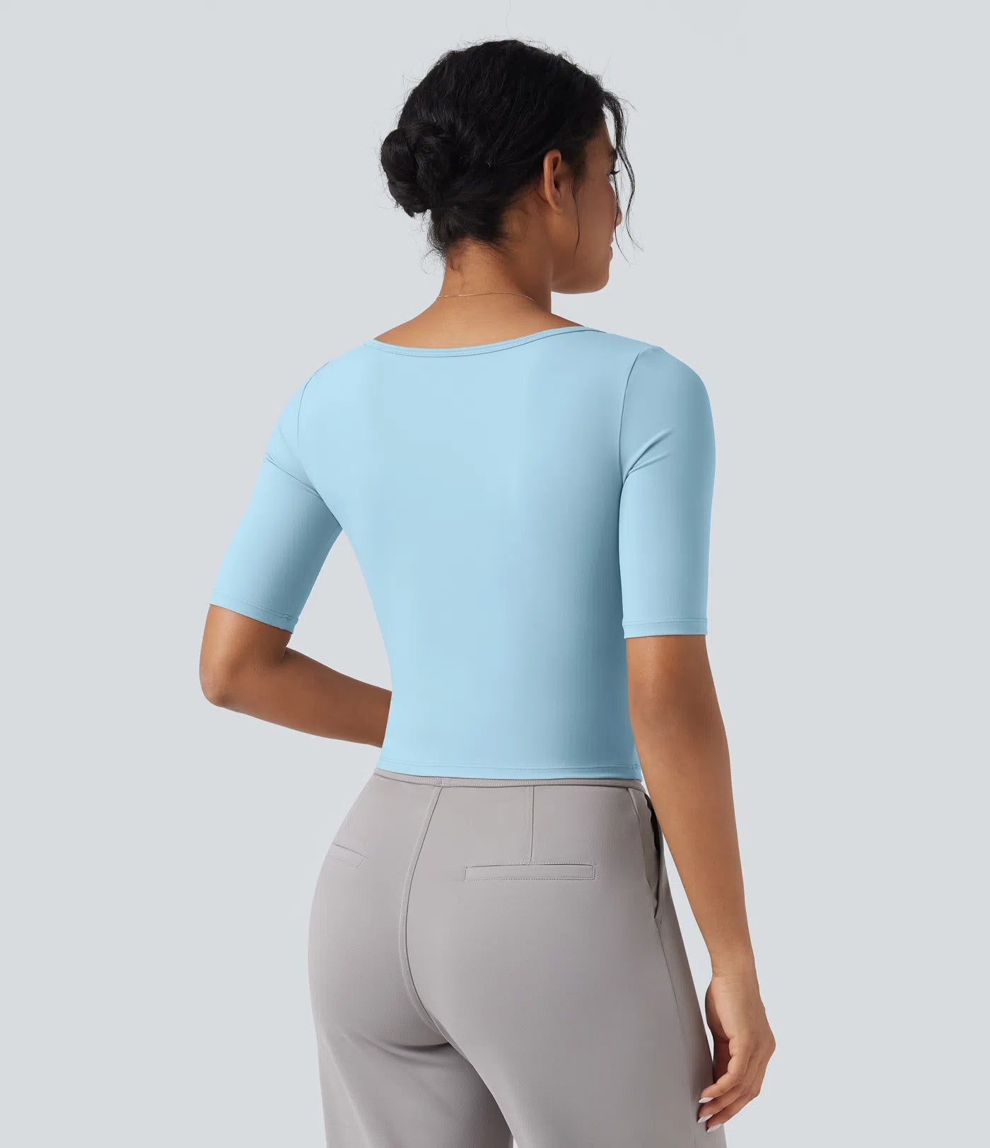Aurella Airy™ – Soft Touch V-Neck Shirt