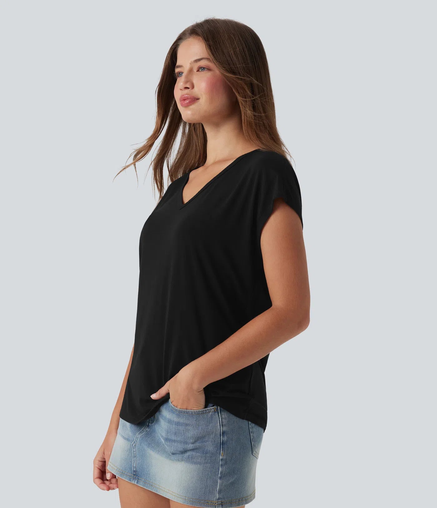 Aurella Flex™ – Essential V-Neck Shirt