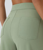 Aurella Flex™ Lässige Stoffhose mit hohem Bund und mehreren Taschen und geradem Bein