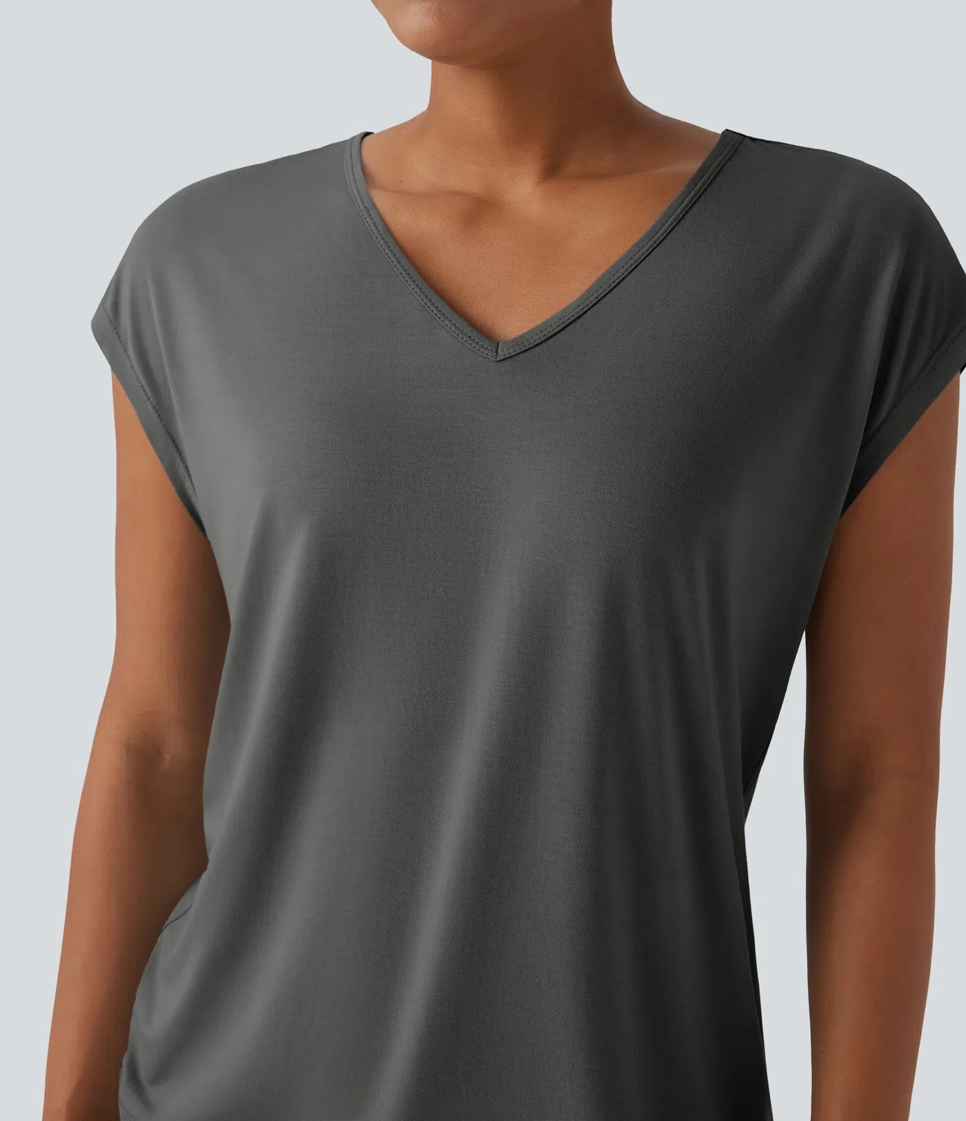 Aurella Flex™ – Essential V-Neck Shirt