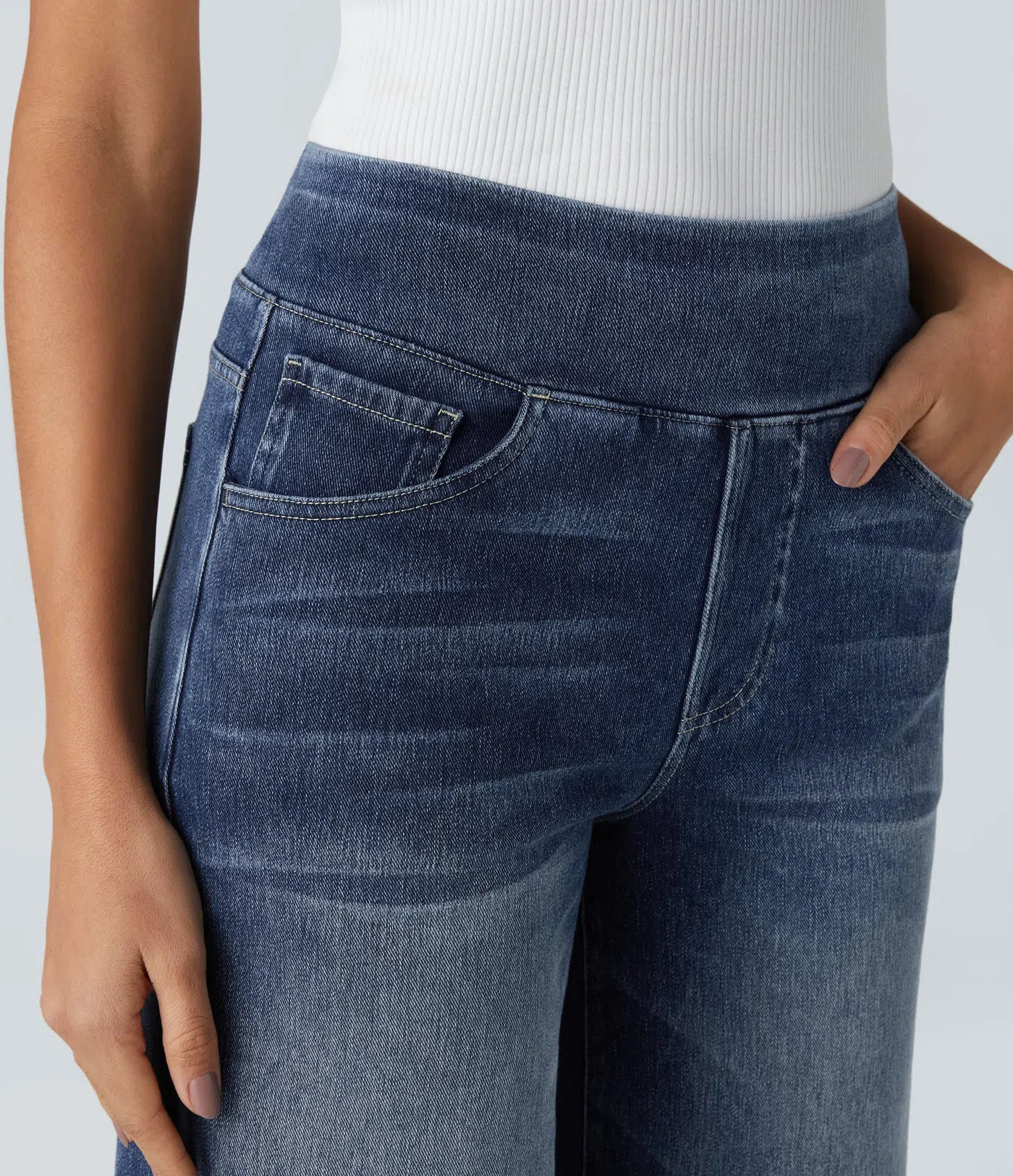 Aurella Flex™ Baggy Jeans aus gewaschenem Stretch-Denim mit hohem Bund und weitem Bein