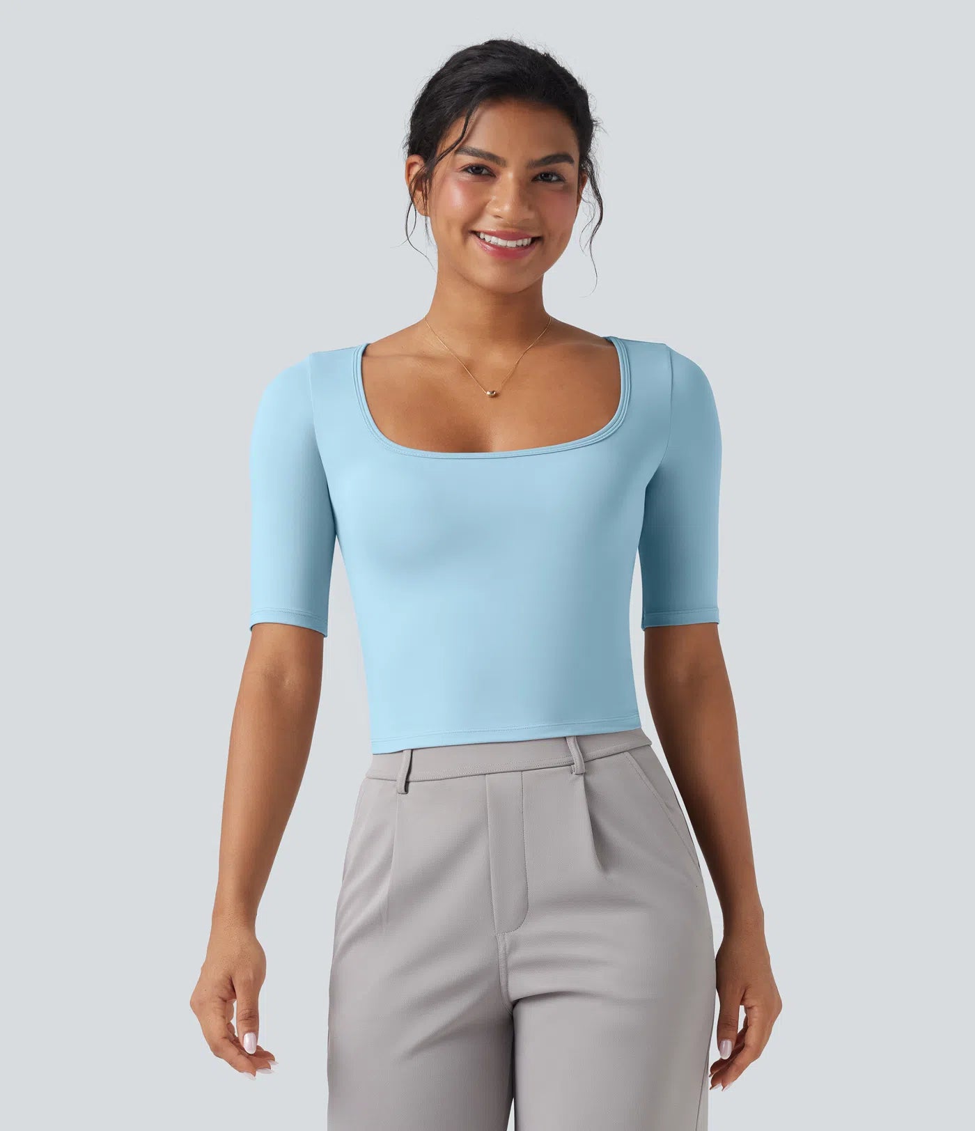 Aurella Airy™ – Soft Touch V-Neck Shirt