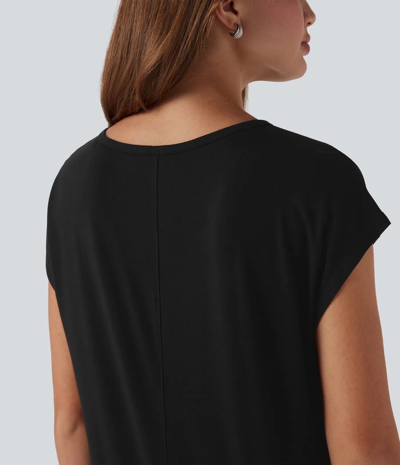 Aurella Flex™ – Essential V-Neck Shirt