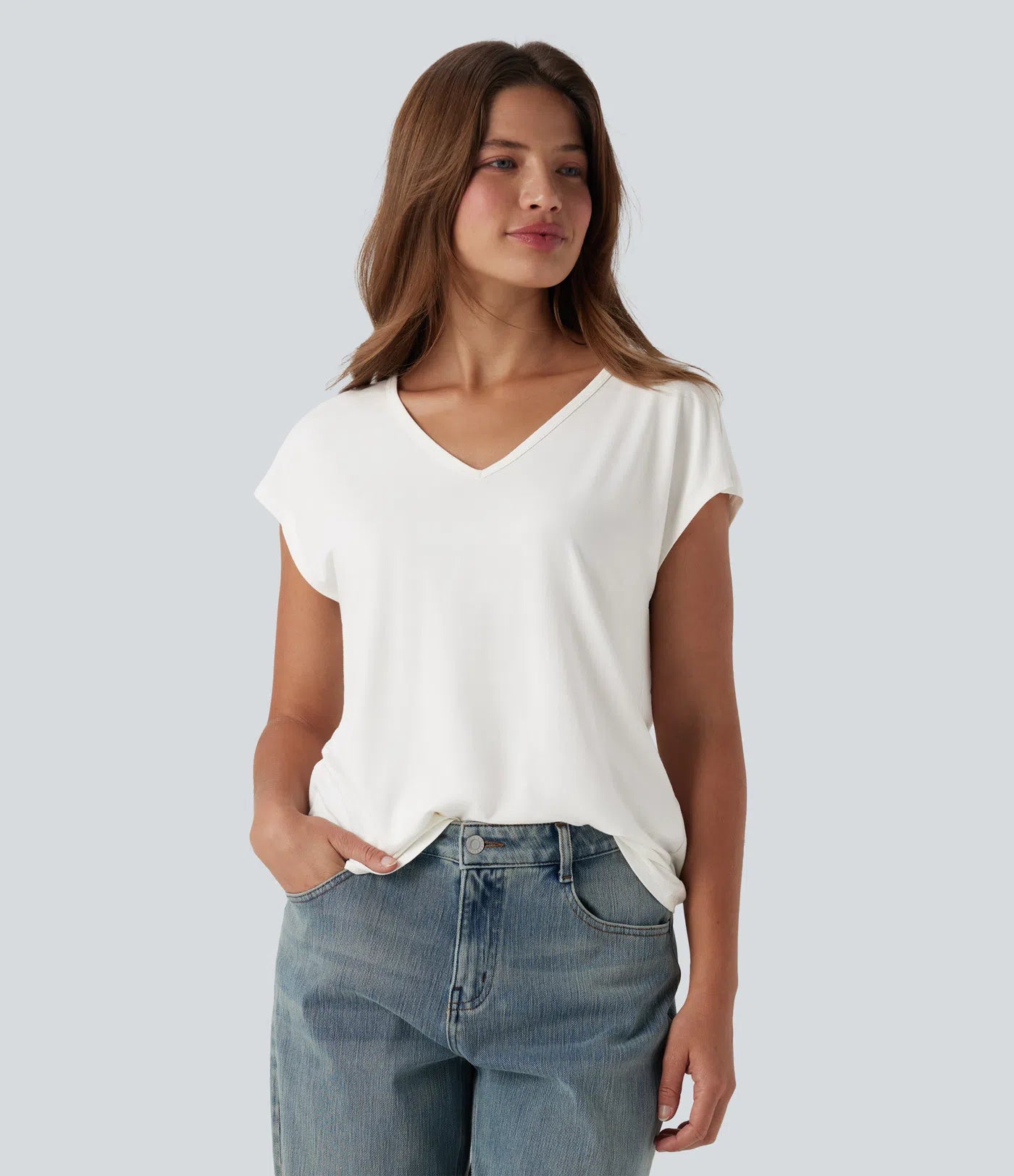 Aurella Flex™ – Essential V-Neck Shirt