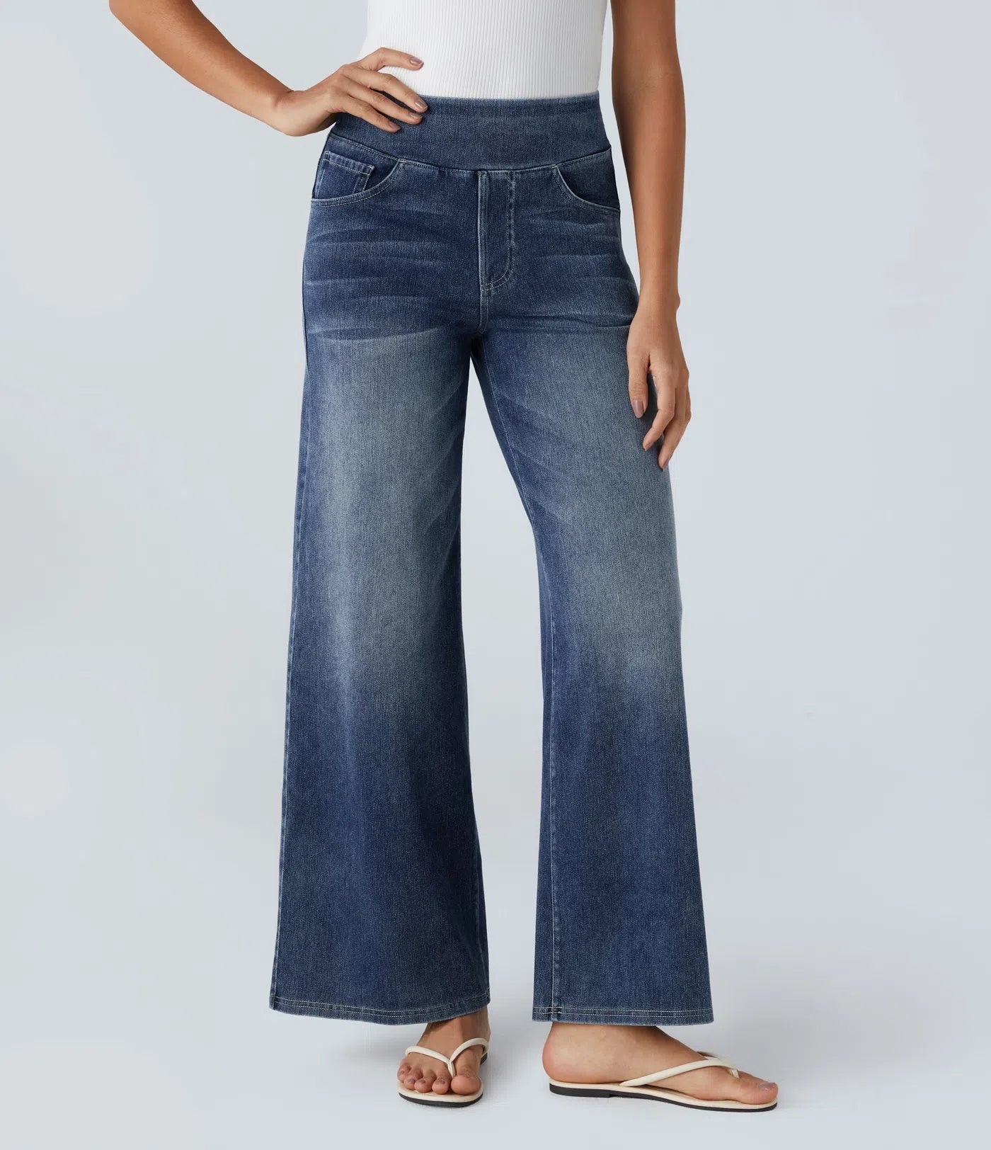 Aurella Flex™ Baggy Jeans aus gewaschenem Stretch-Denim mit hohem Bund und weitem Bein