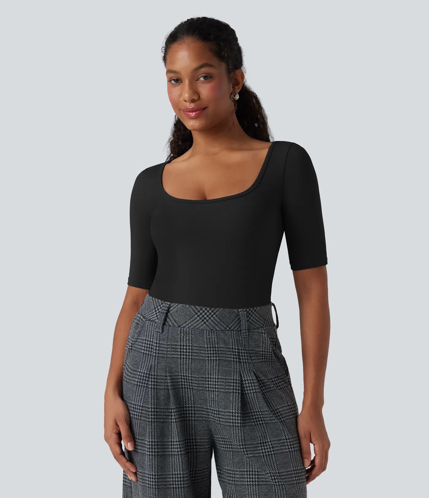 Aurella Airy™ – Soft Touch V-Neck Shirt