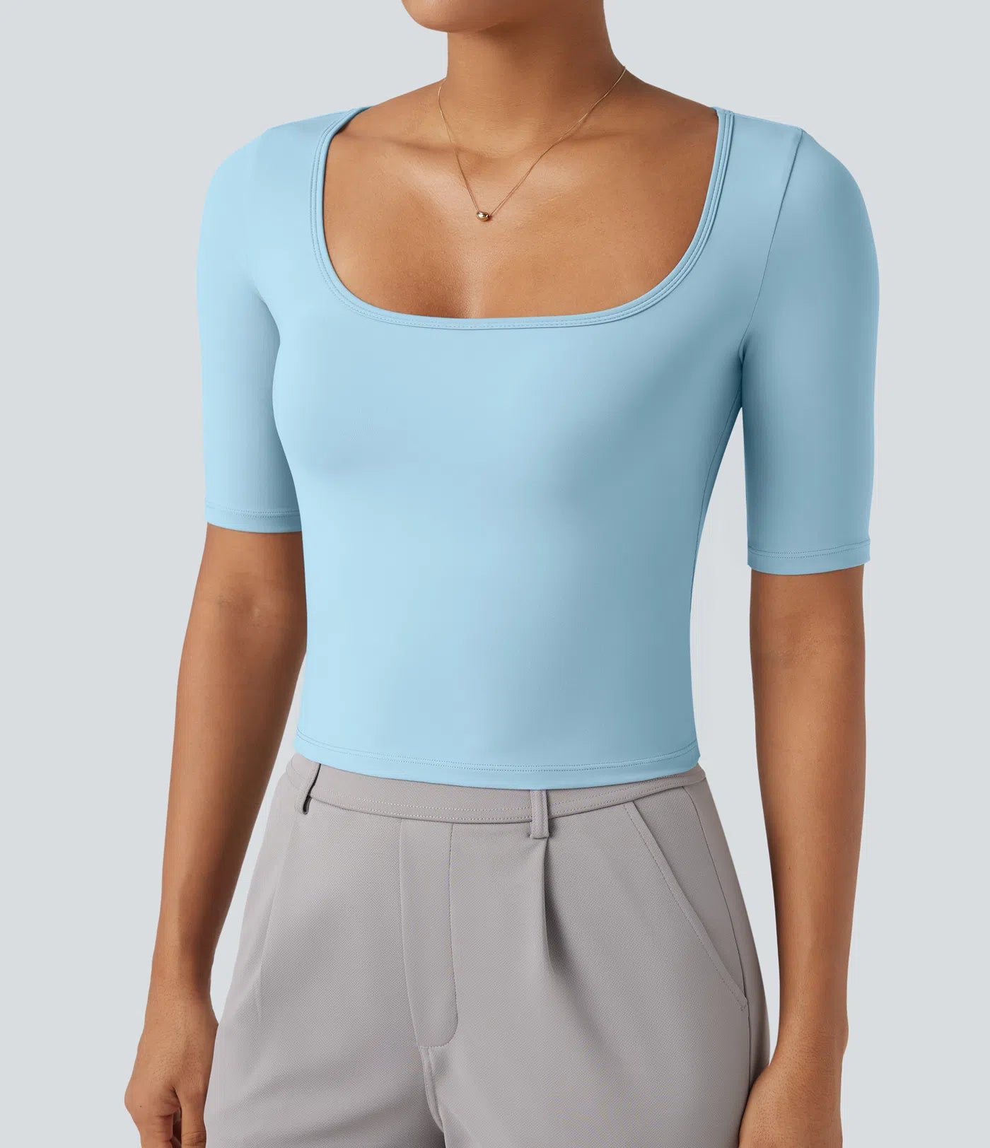 Aurella Airy™ – Soft Touch V-Neck Shirt