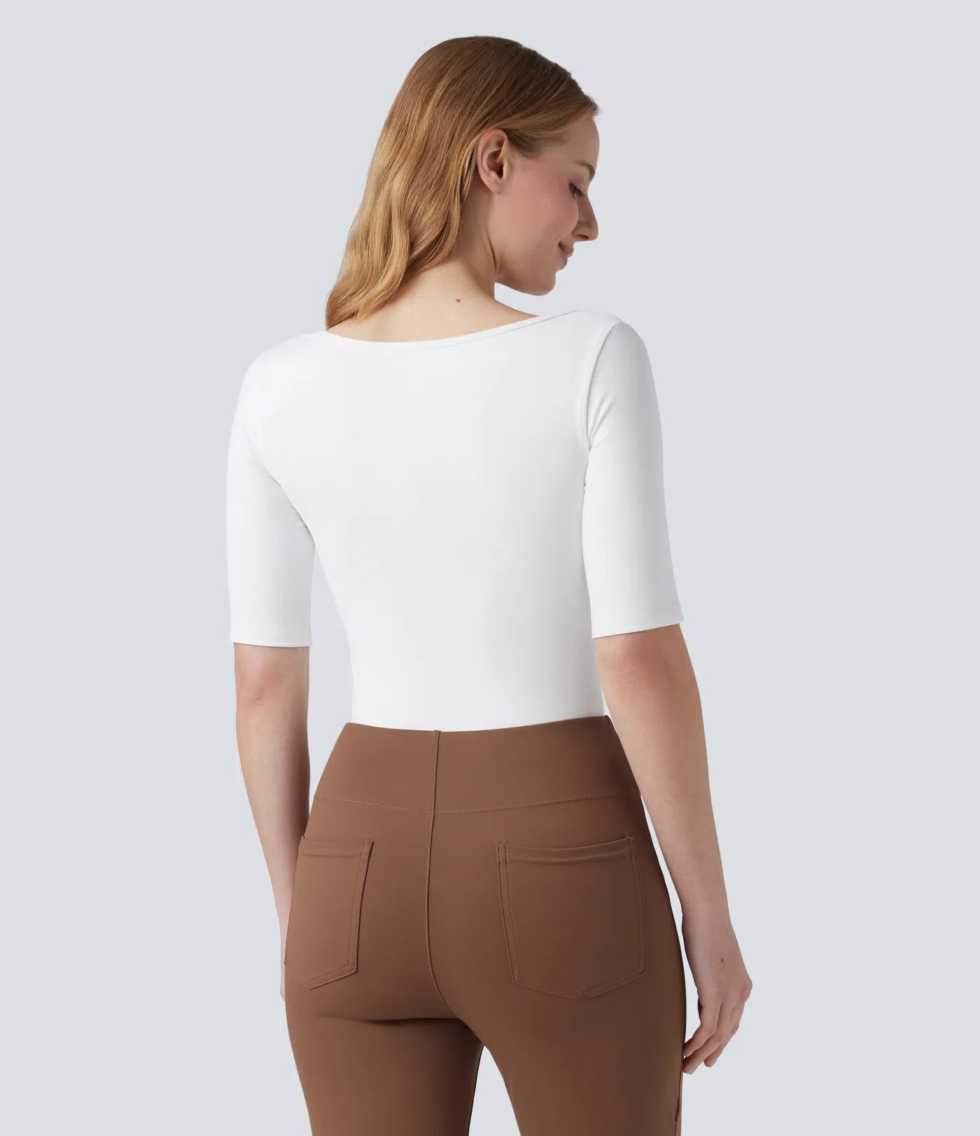 Aurella Airy™ – Soft Touch V-Neck Shirt