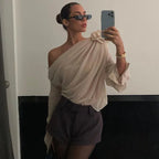 One-Shoulder Bluse