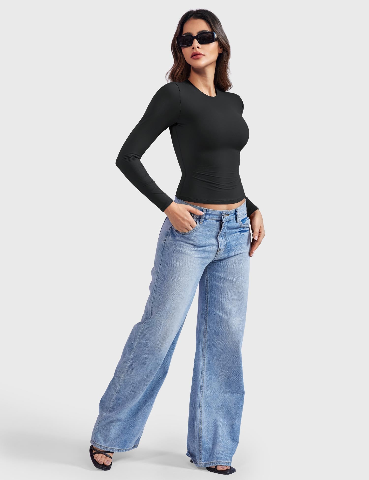 Aurella Sculpt™ Langarm-Top aus doppellagigem Stretch-Material mit Rundhalsausschnitt und figurbetonter Passform