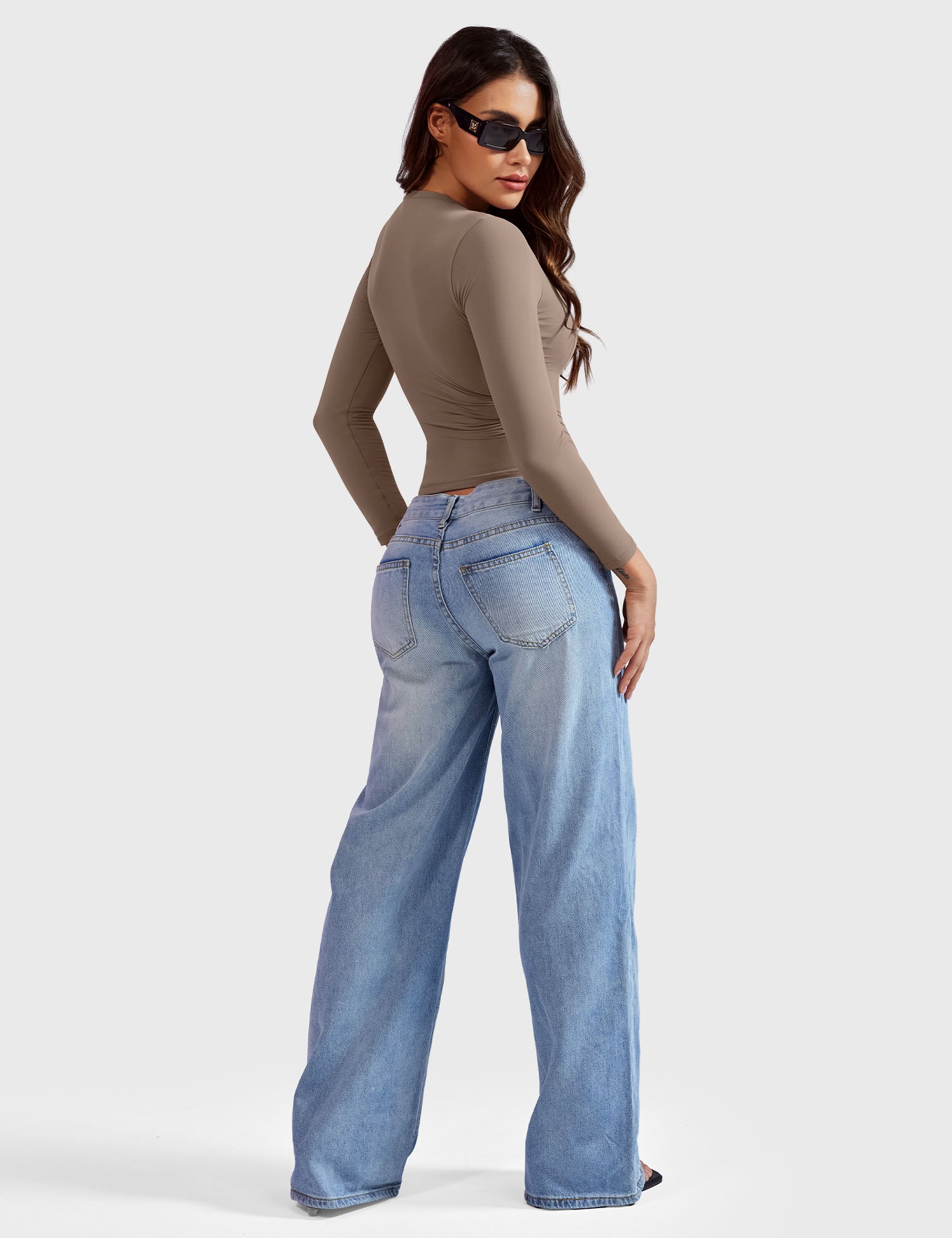 Aurella Sculpt™ Langarm-Top aus doppellagigem Stretch-Material mit Rundhalsausschnitt und figurbetonter Passform